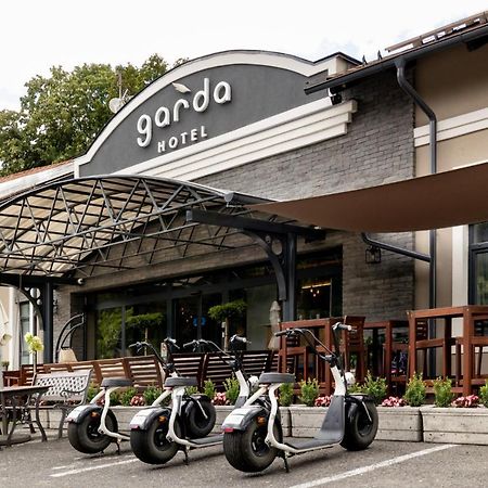 Garda Hotel Szombathely Esterno foto