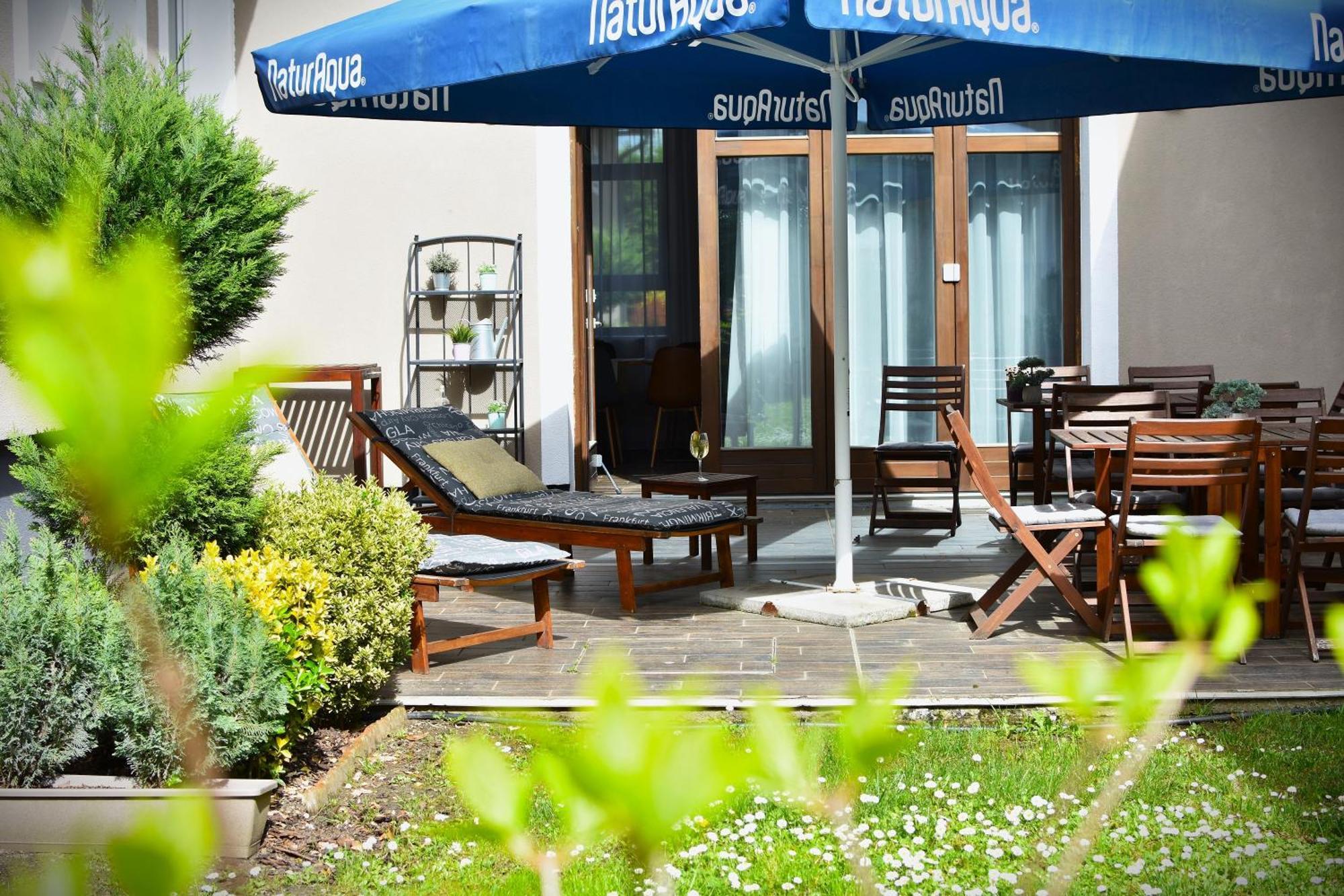 Garda Hotel Szombathely Esterno foto