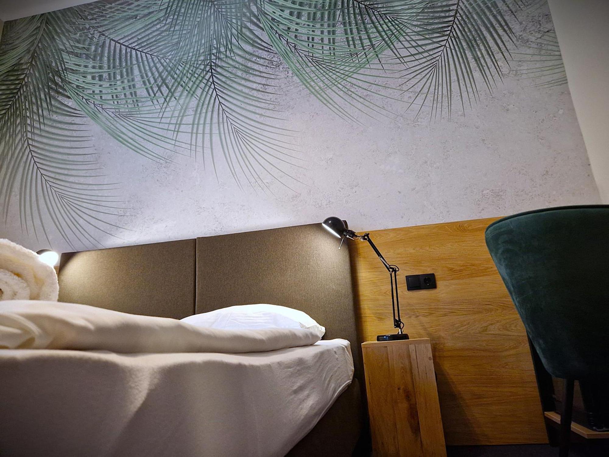 Garda Hotel Szombathely Esterno foto